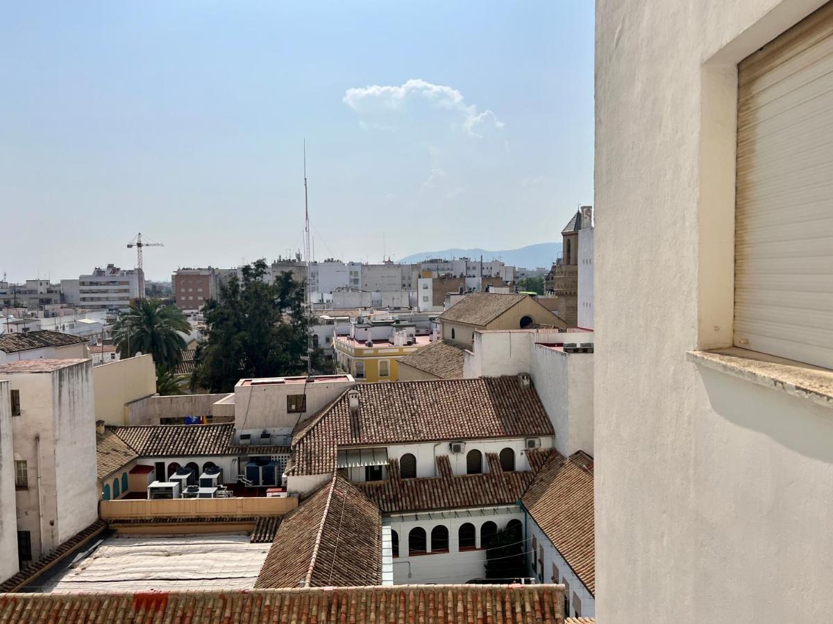 Suite Deluxe Gondomar Кордова Екстер'єр фото